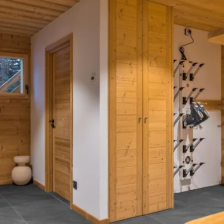 Neuf 10 Pers, Charme Et Confort A Serre Chevalier - Fr-1-808-20 Chalet
